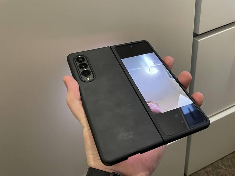 Camera features on the Samsung Galaxy Z Fold 3